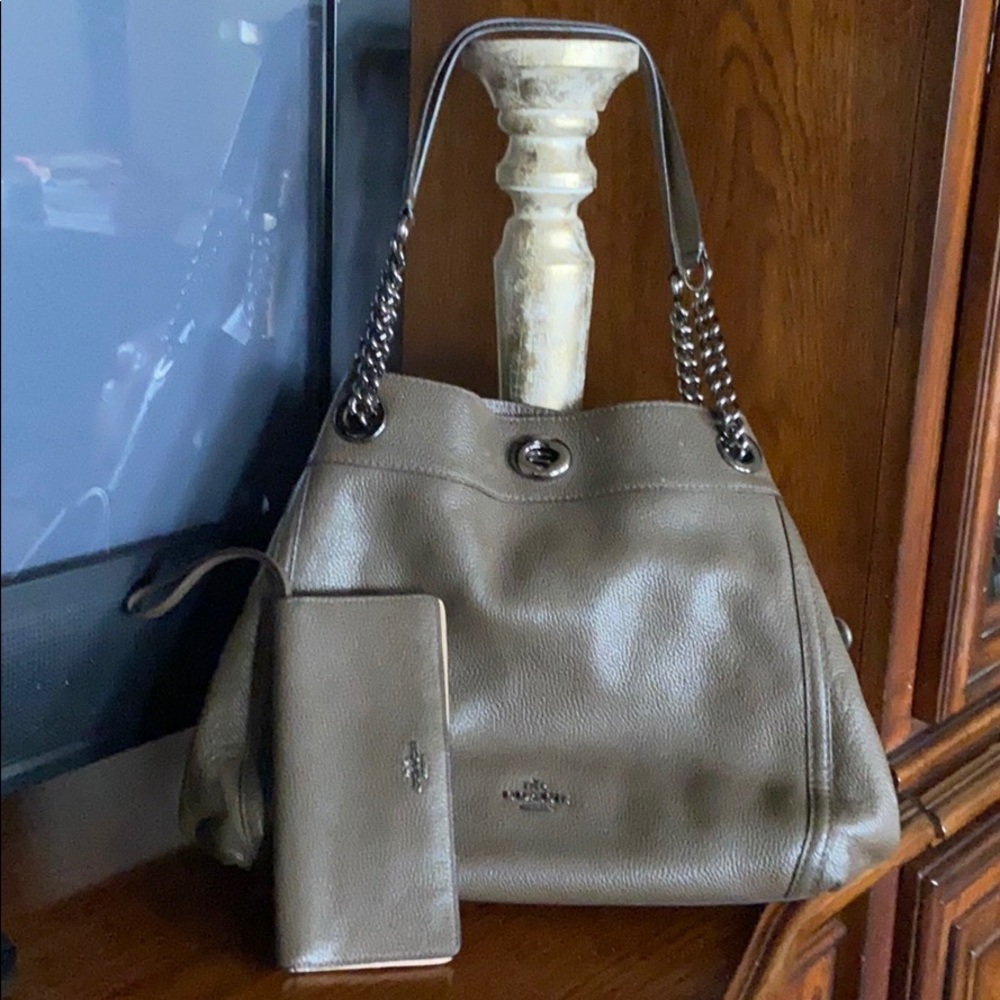COACH SET OF PURSE AND WALLET